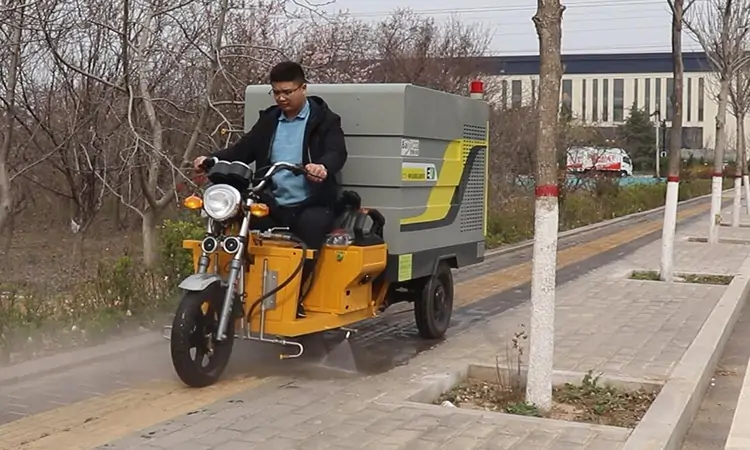 三轮电动高压清洗车