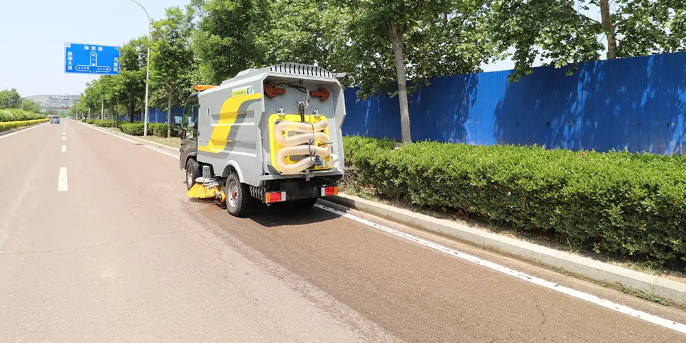 电动洗扫车_纯电动洗扫车_小型电动洗扫车_电动小型洗扫车_小型电动环卫洗扫车