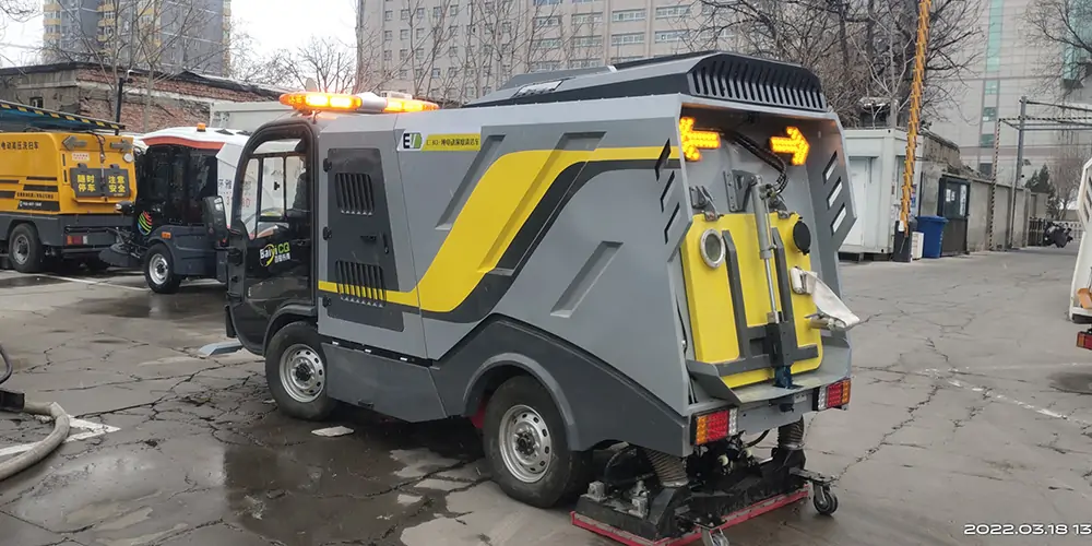 道路污染清除车_道路深度清洁车_纯电动深度清洁车_深度清洁车