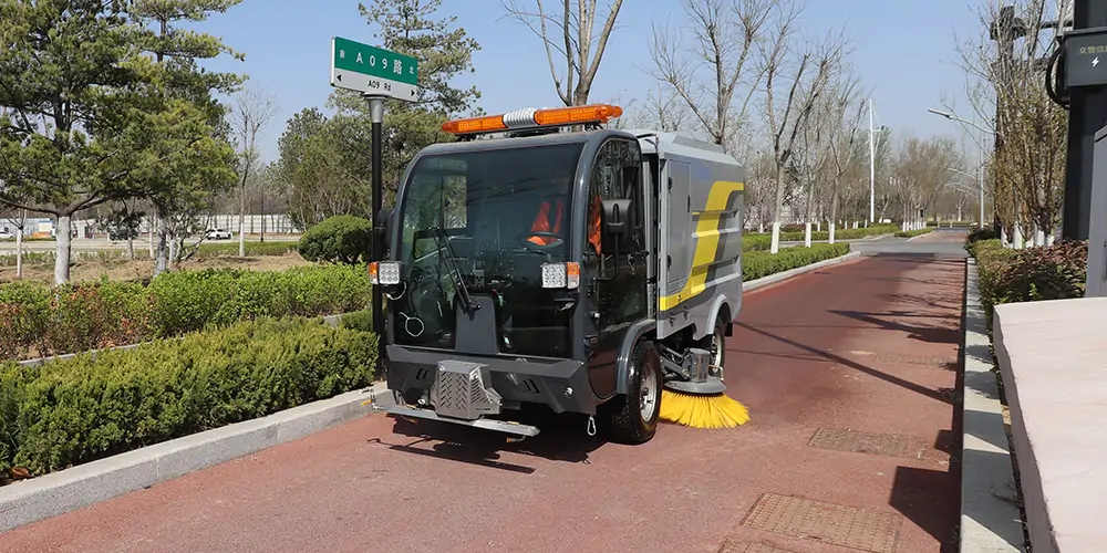 小型电动洗扫车 电动小型洗扫车 小型电动环卫洗扫车 小型电动洗扫一体车 新型纯电动洗扫车