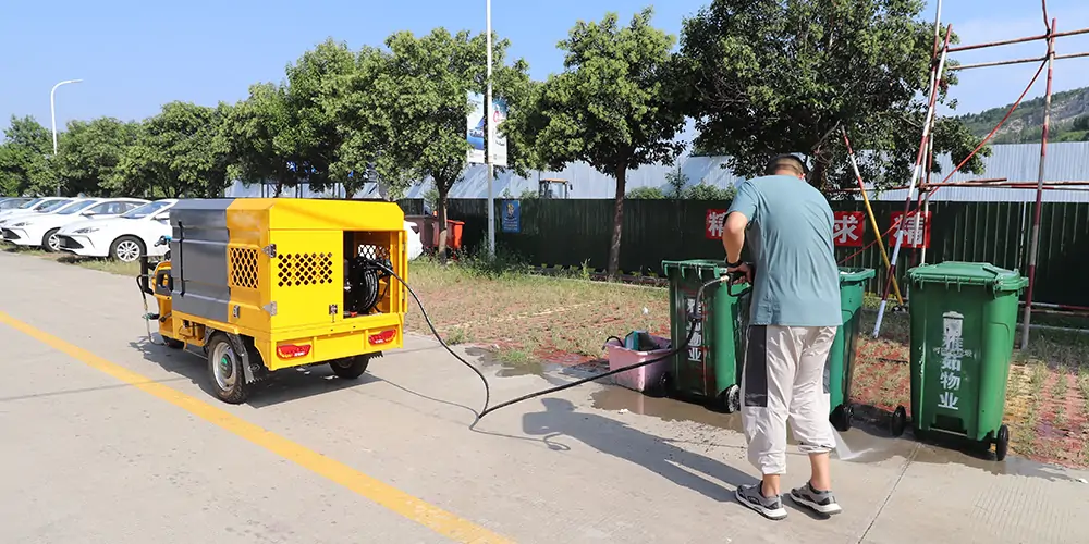 环卫多功能高压冲洗车 环卫专用高压冲洗车 市政高压冲洗车 电动四轮高压冲洗车 高压冲洗车清洗车