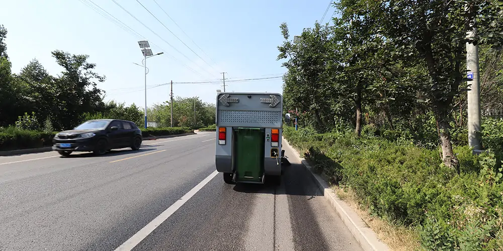 清扫车,电动扫地车,厂区扫地车,园区扫路车,景区清扫车