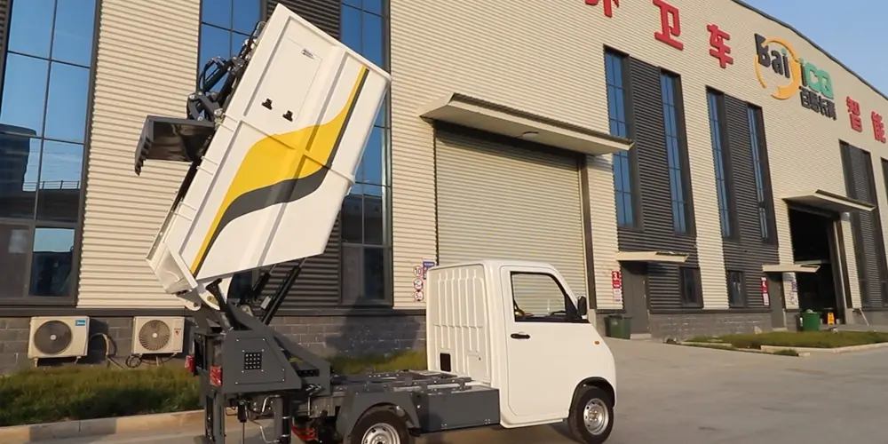 纯电动后装式垃圾车,后装式垃圾车,垃圾车,电动垃圾车 纯电动后装式垃圾车,后装式垃圾车,垃圾车,电动垃圾车