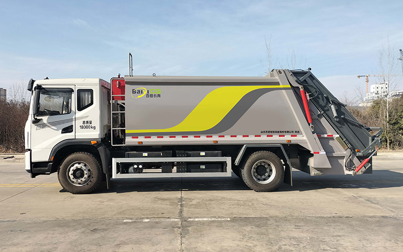 新能源压缩式垃圾车BY-YS18000