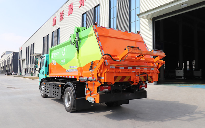 新能源垃圾压缩车BY-YS12001